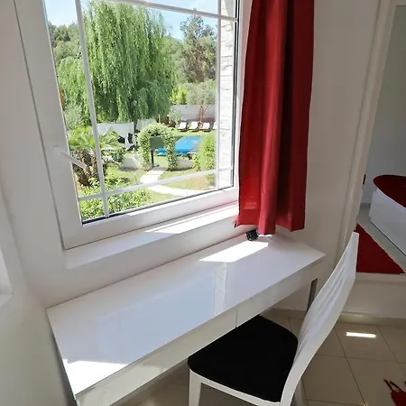Mirakul Apartament