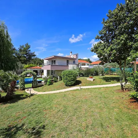 Mirakul Apartament