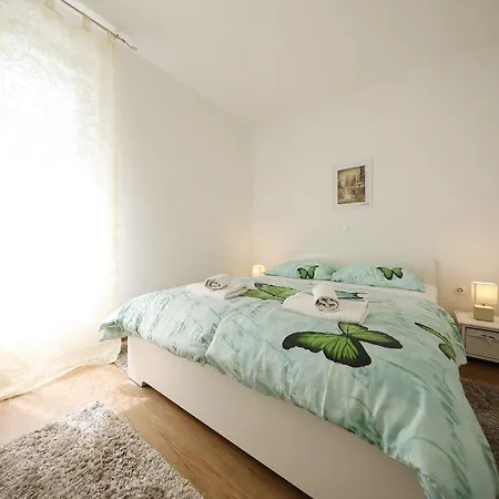 Apartament Mirakul