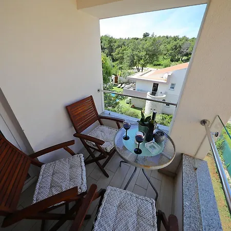 Apartament Mirakul *