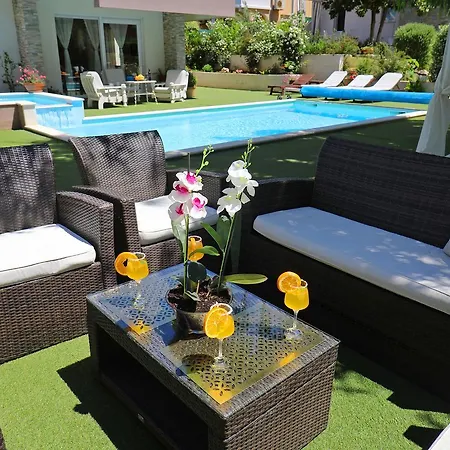 Mirakul Apartament *